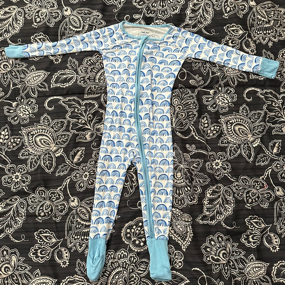 Little sleepies Blue Rainbows Bamboo Viscose Zippy